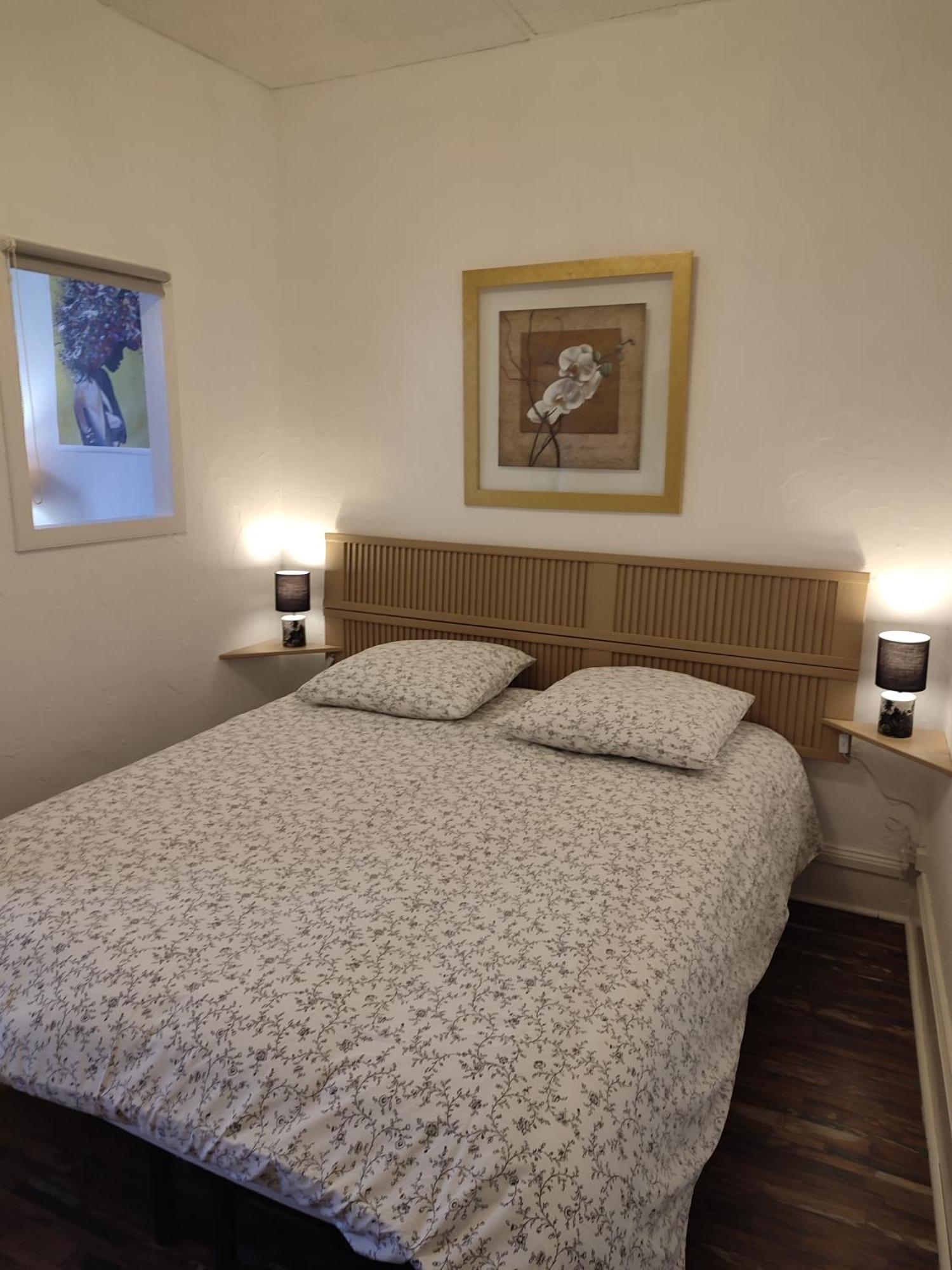 T1 Lumineux Et Climatise Apartment Шани Екстериор снимка