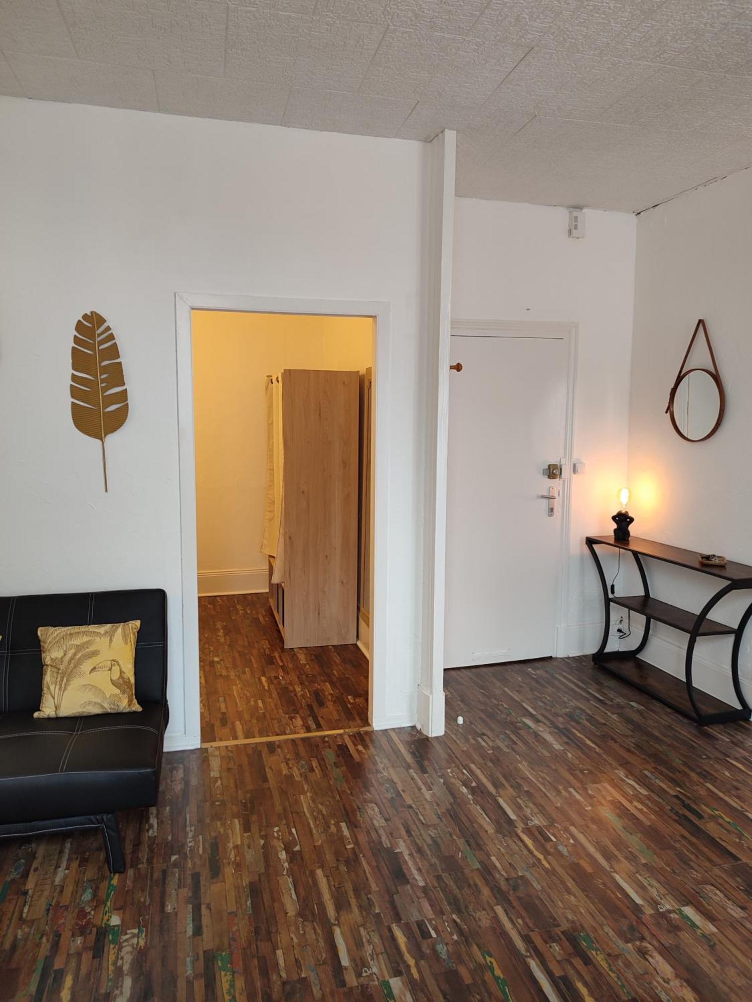 T1 Lumineux Et Climatise Apartment Шани Екстериор снимка